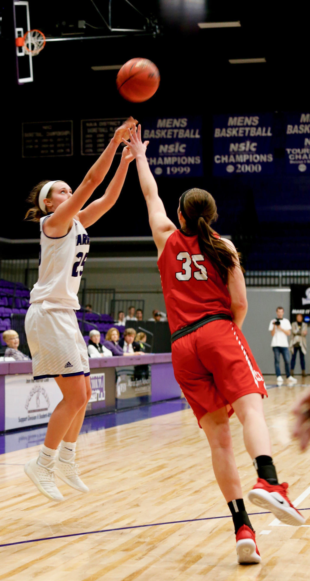 WSU WBB vs MN Moorhead 3